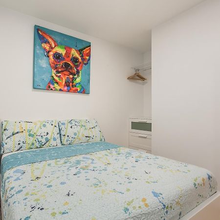 Cozy 2Br Close To Cn Tower & Harbourfront Toronto Exteriér fotografie