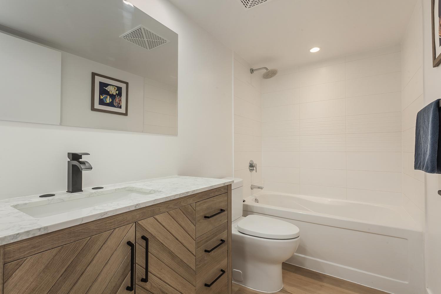 Cozy 2Br Close To Cn Tower & Harbourfront Toronto Exteriér fotografie